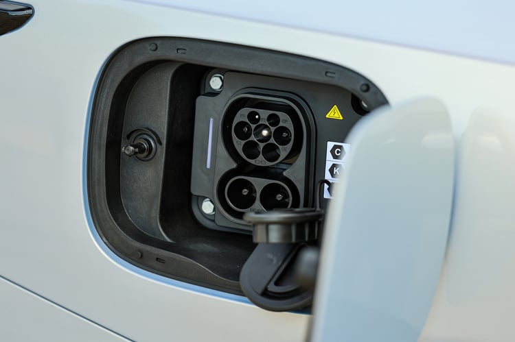 Recharge rapide à 40 kW pour l'Omoda 7 PHEV
