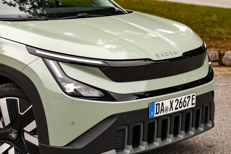 Face avant du SUV compact
