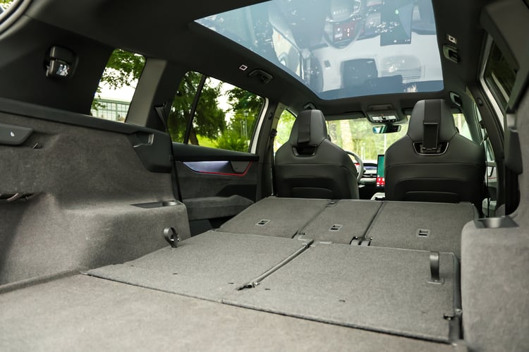 Espace de chargement dossiers rabattus