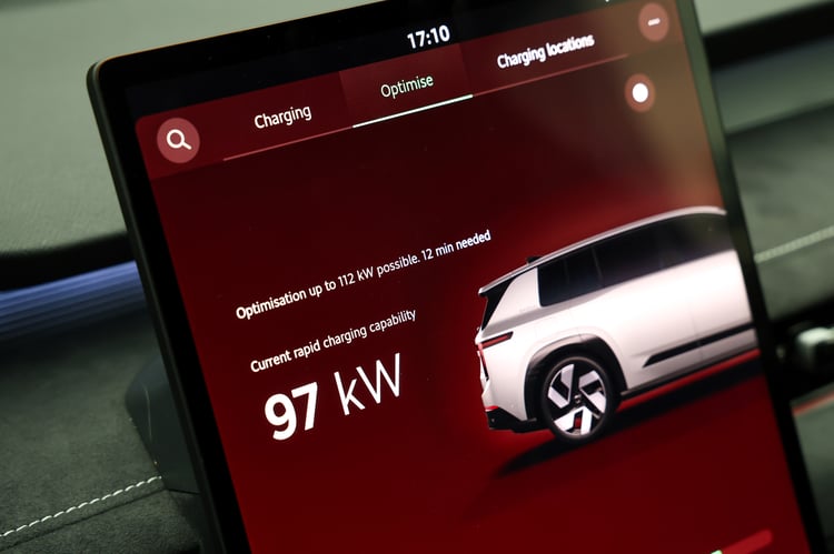 Une grosse batterie de 91 kWh bruts, mais 86 kWh nets