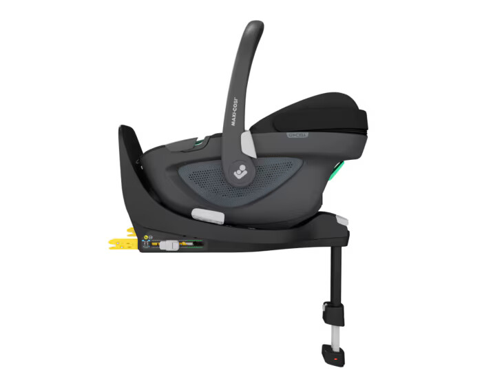 Coque Maxi-Cosi Pebble 360 de profil sur sa base FamilyFix 360 à jambe de force