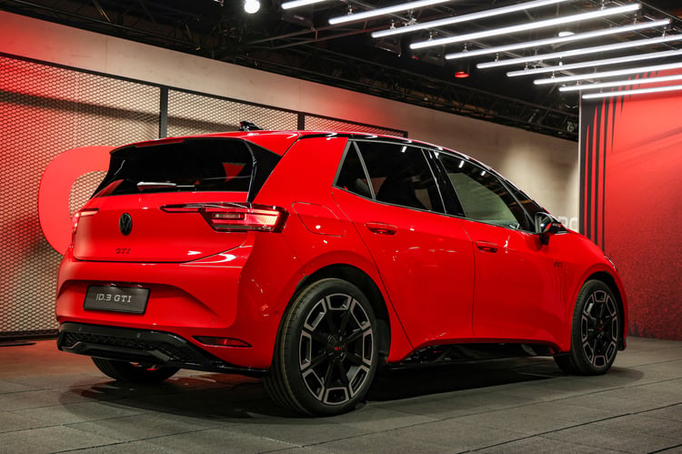 Une GTI un peu trop discrète ?