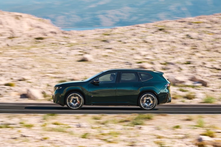 BMW iX3 M60