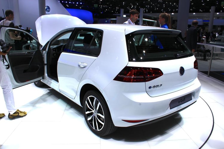 La Volkswagen e-Golf sera commercialisée en France en 2014