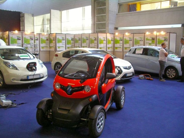 Le Renault Twizy sur le stand Automobile Propre