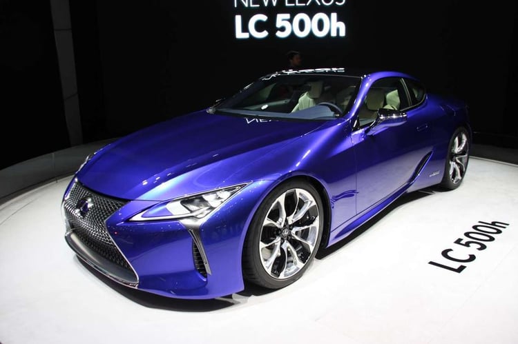 Lexus LC 500h : le coupé hybride attendu pour 2017