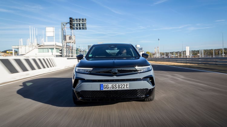 Opel Mokka GSE à 200 km/h, le modèle électrique Opel le plus rapide