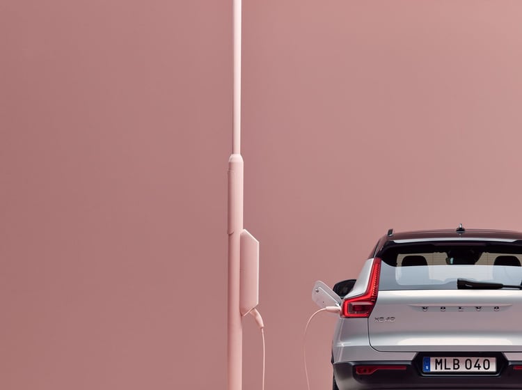 Volvo XC40 Recharge prise arrière