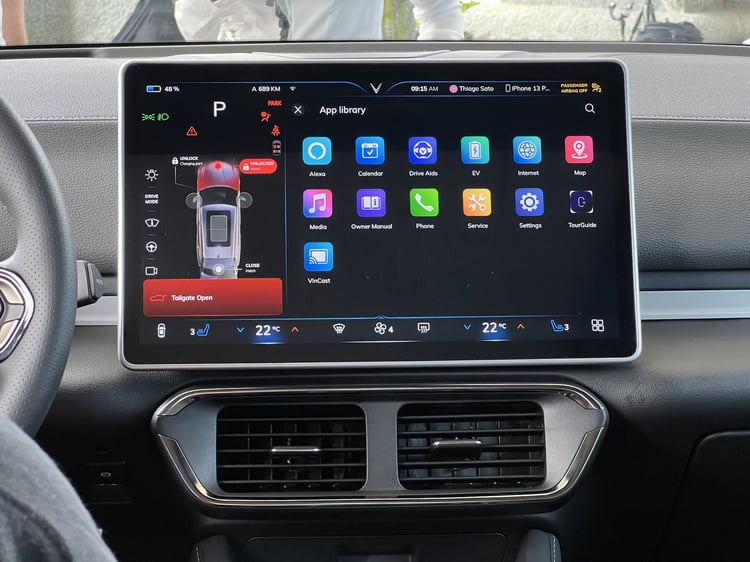 Interface écran VinFast VF8
