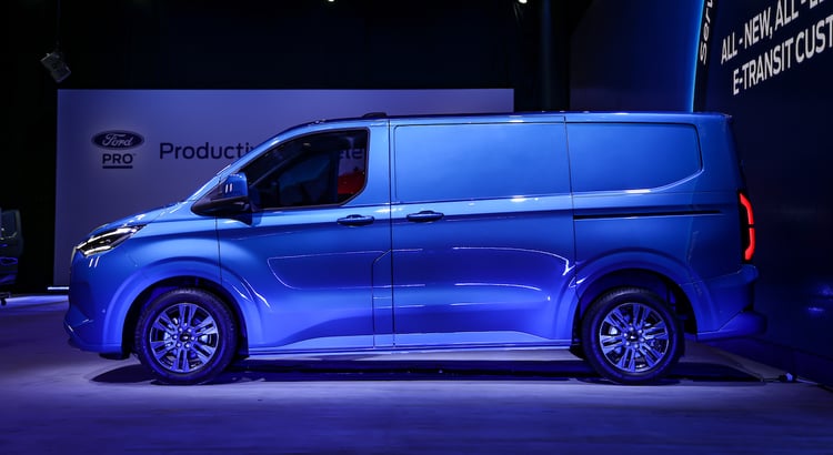 Profil du Ford E-Transit Custom