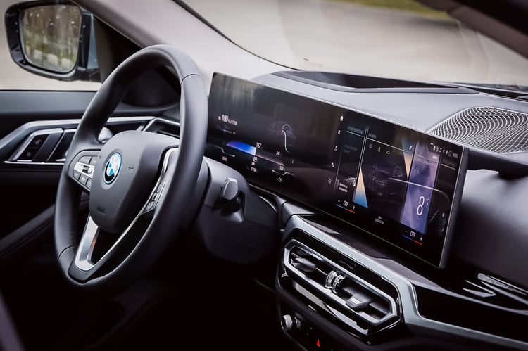 BMW i4 eDrive35