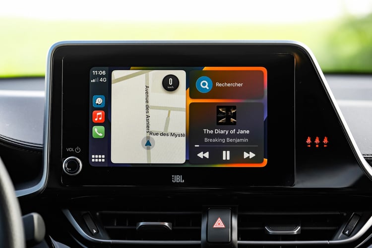 Toyota CH-R GR Sport Apple CarPlay