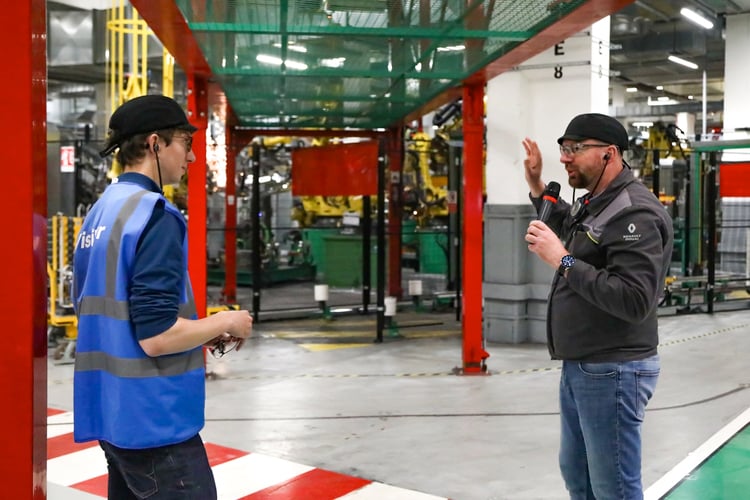 Première visite d'usine pour thomas