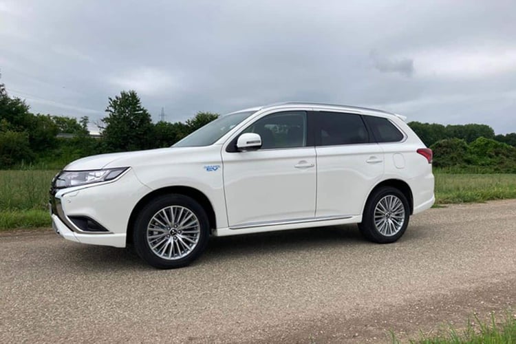 Mitsubishi Outlander PHEV