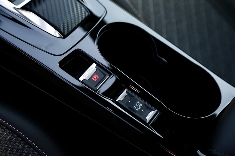 Console centrale du SUV électrique