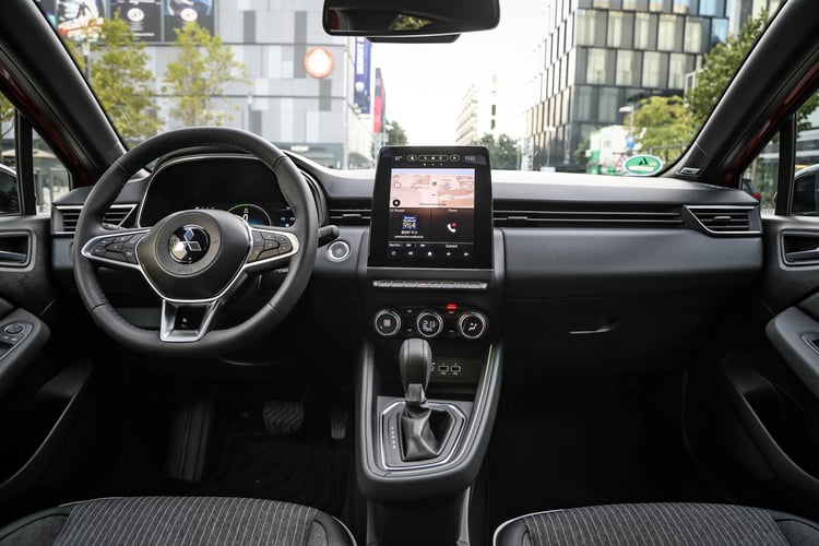 Intérieur de la Mitsubishi Colt HEV