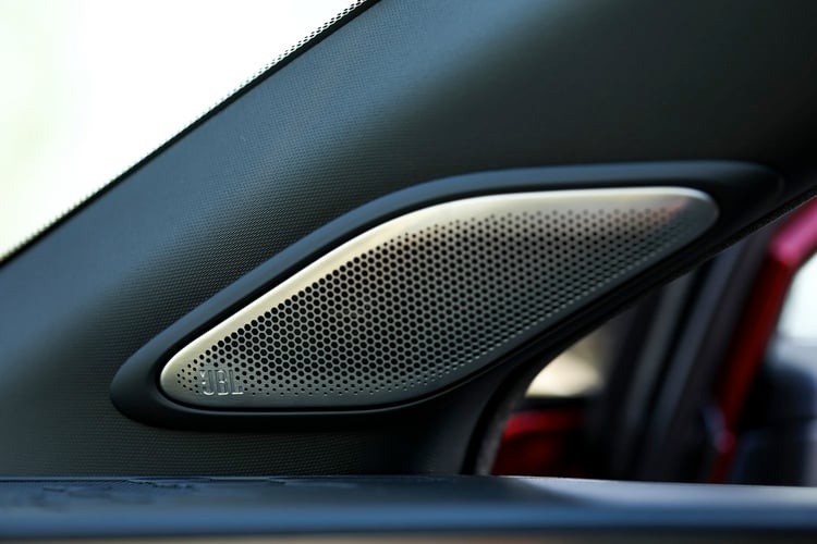 Système audio JBL du SUV urbain