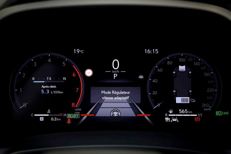 Instrumentation du Motorisation du Lexus LBX