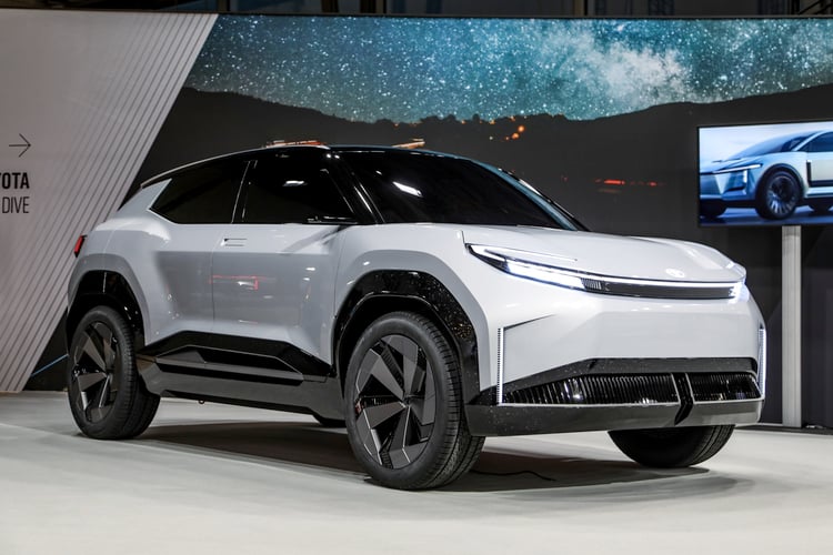 Trois quarts avant du Toyota Urban SUV Concept