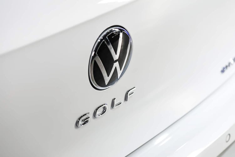 Volkswagen Golf eHybrid 2024