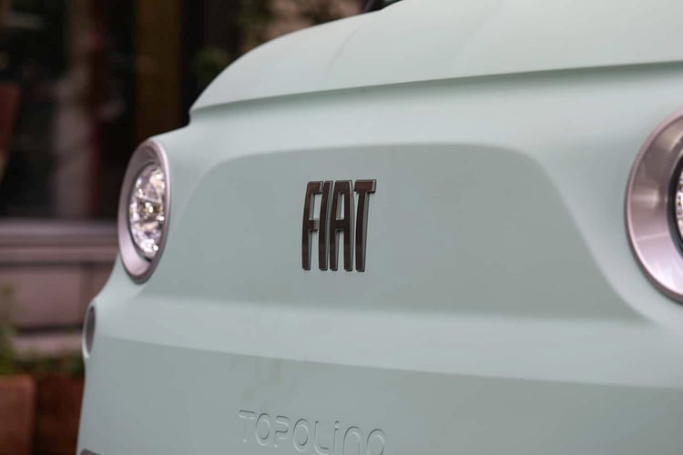 Logo avant de la FIAT Topolino