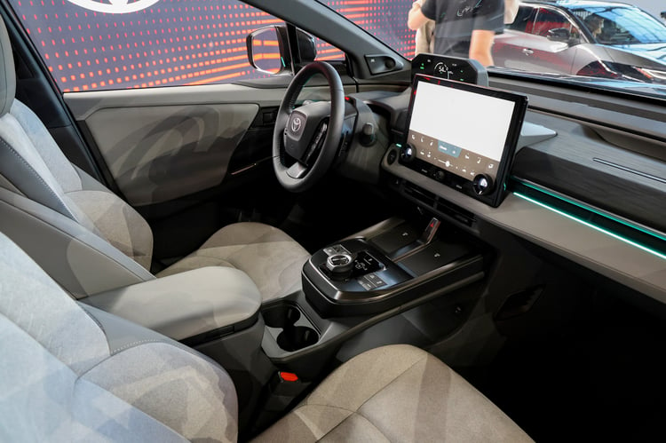 Intérieur du SUV 100% électrique