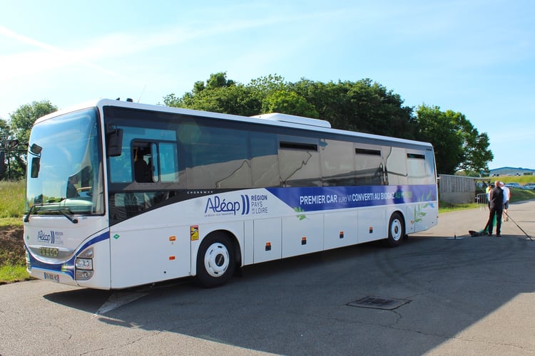 Autocar diesel Iveco Crossway Euro 6 rétrofité au GNV/bioGNV