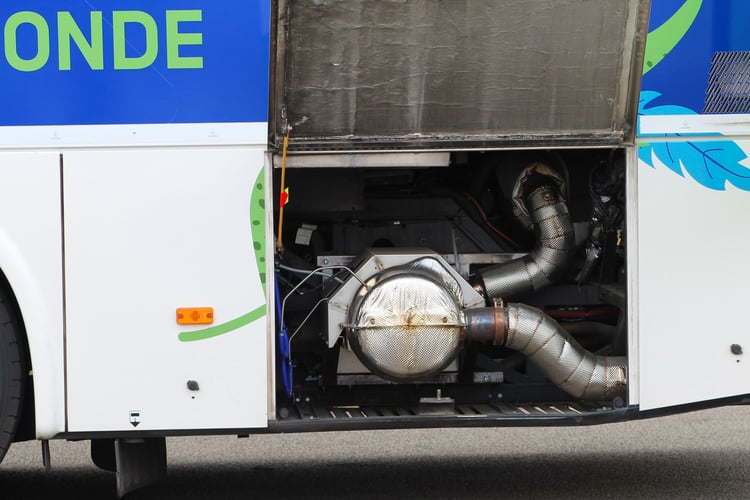 Système de dépollution d'un autocar Iveco Crossway Euro 6 rétrofité au GNC/bioGNC