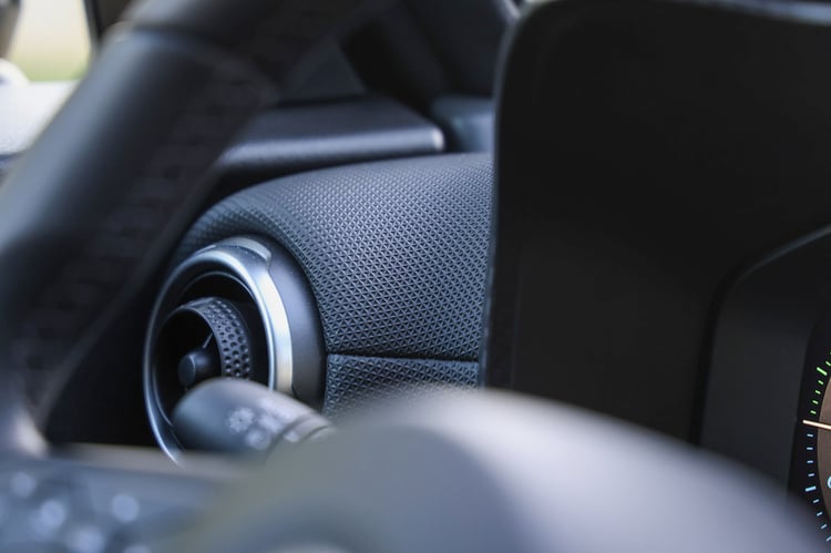 À bord du Nissan Juke Hybrid