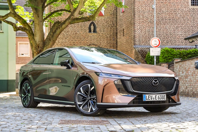 Design de la Mazda 6e