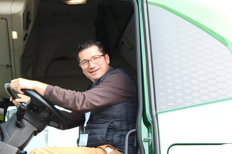 Kévin Gardize présente l'Iveco S-Way 2024 GNV