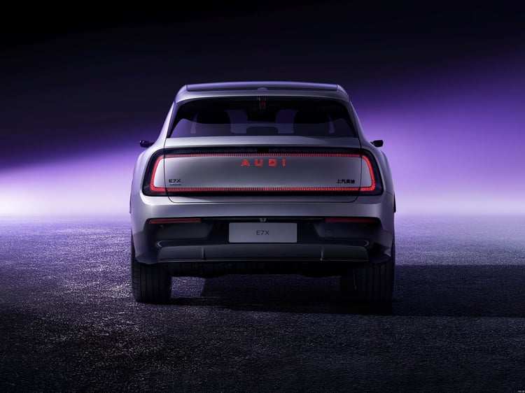 AUDI E7X