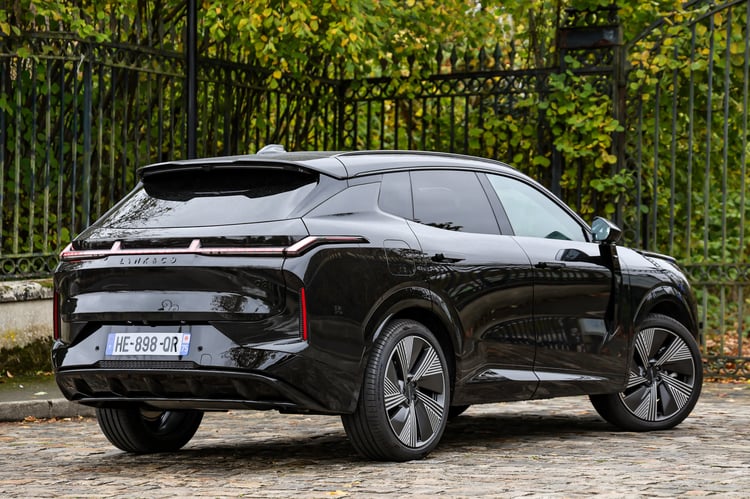 Design du Lynk & Co 08