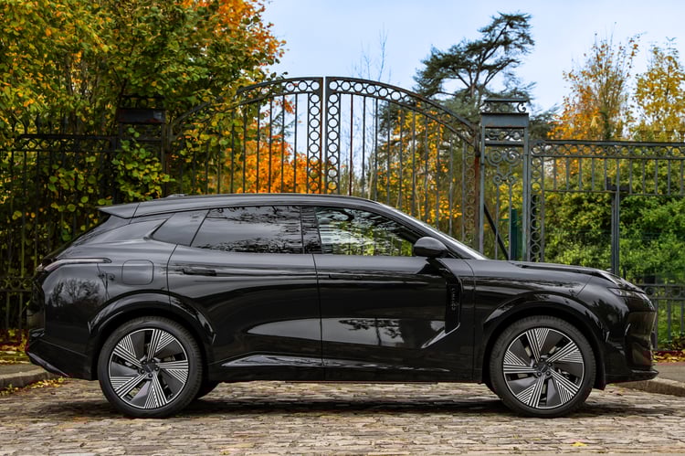 Design du Lynk & Co 08