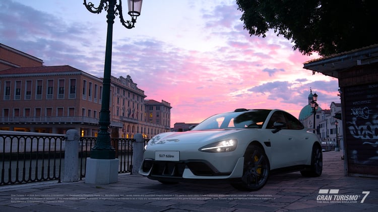 Xiaomi SU7 dans GranTurismo 7
