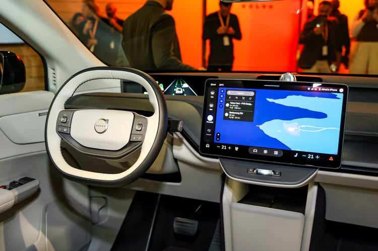 À bord du SUV électrique suédois