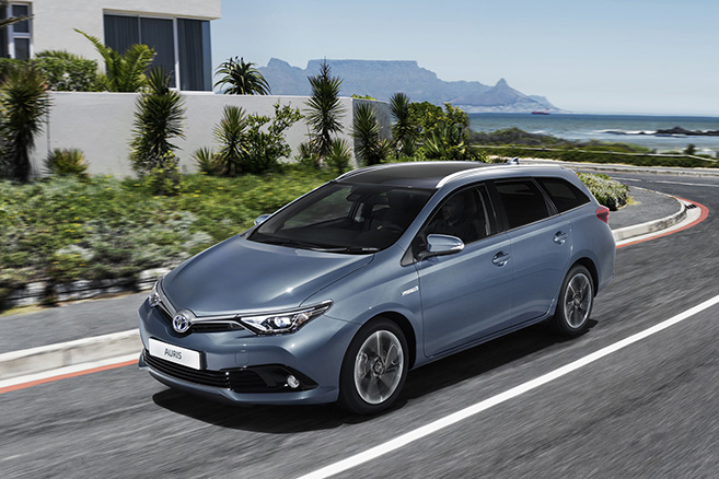 Toyota Auris Touring Sports Hybride break - Non compatible avec le simulateur