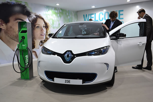 Renault ZOE : présentation du design extérieur en vidéo