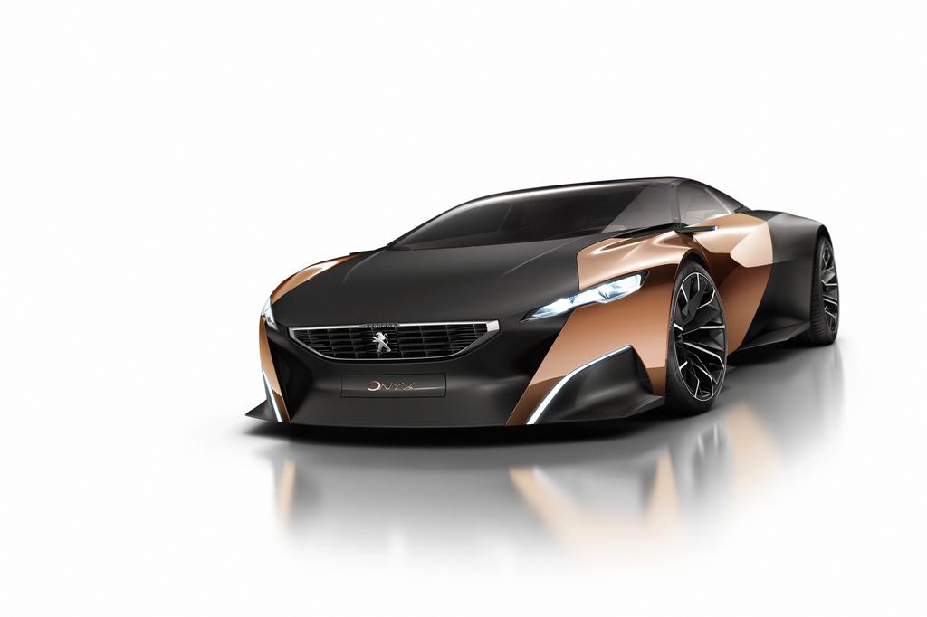 Peugeot Onyx : le concept-car hybride qui aime les matières brutes