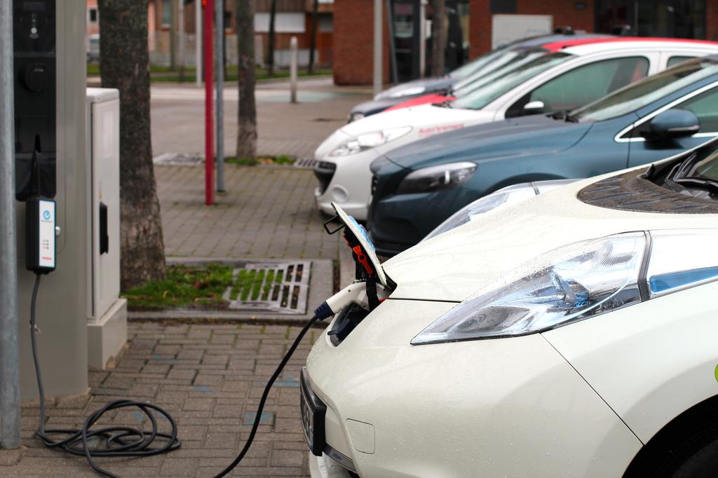 Le gouvernement américain veut bruiter les voitures électriques