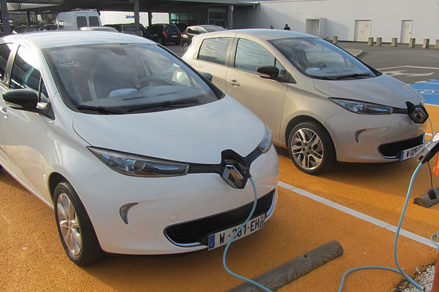 La ZOE en tête des immatriculations de voitures électriques pour Janvier
