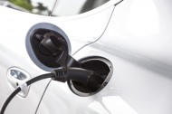 Le mystérieux opérateur qui va implanter 16 000 bornes de recharge
