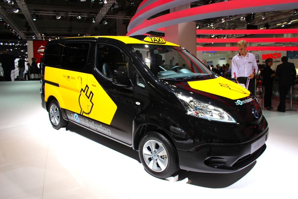 Nissan : des taxis électriques e-NV200 pour Barcelone