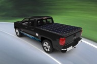 Via Motors : un pick-up hybride rechargeable recouvert de panneaux solaires