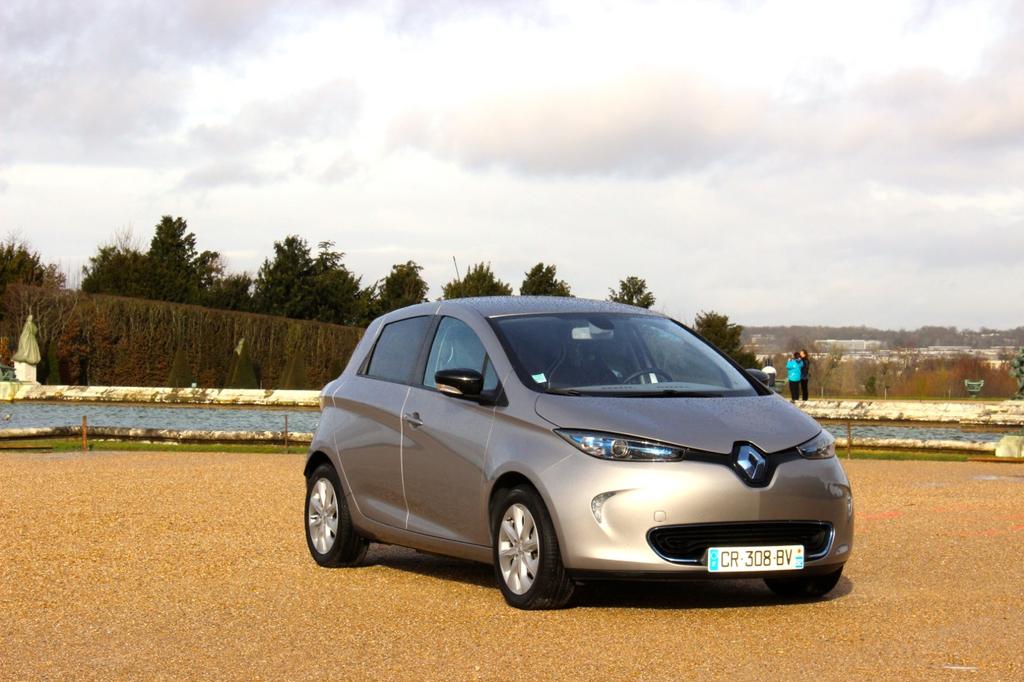 Officiel – Renault vend ses voitures électriques batteries comprises au Royaume-Uni