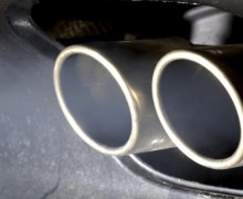 CO2 : l’hypocrisie des constructeurs automobiles bat des records !