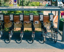 Cyclez, une nouvelle offre de vélos électriques et de stations de recharge solaire