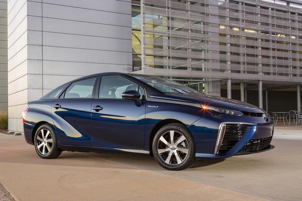 Toyota Mirai – Plus de 500 km d’autonomie et 8 ans de garantie