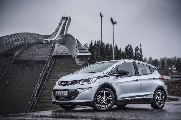 L’Opel Ampera-e représente des « pertes » pour PSA