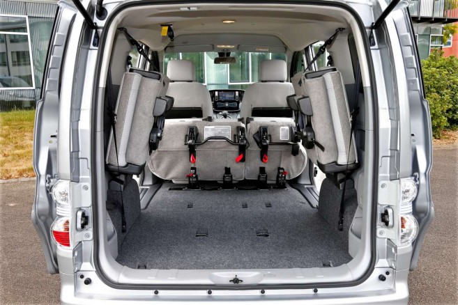 Deflettori Aria Anteriori Per Nissan NV200 / Evalia 2010, Montaggio Interno, 2 Pezzi
